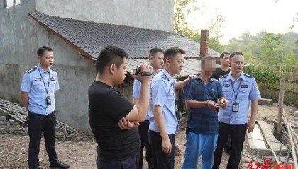 男子杀害母亲和女友后带嫂嫂潜逃32年落网，两人育有一儿一女，侦破细节披露