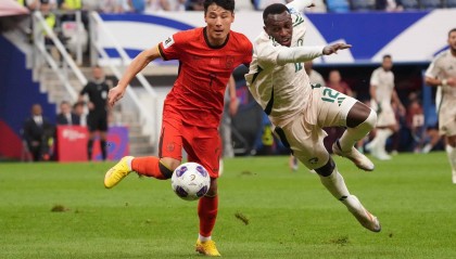 国足官方：武磊因膝关节伤病 无缘出战巴林和日本队