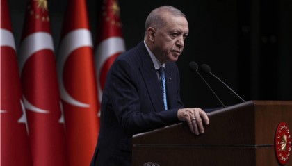 土总统称俄乌谈判获重大成果，提议举行俄乌美峰会！俄称不排除俄乌领导人会晤可能