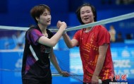 （粤港澳全运会）何冰娇不敌陈雨菲 含泪告别十五运会羽毛球单项赛