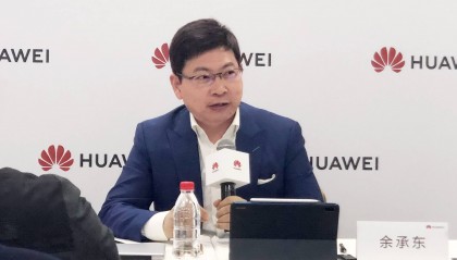 华为余承东首度回应“开车睡觉”！被扣了3分，已“自首”交了罚款，当时没有睡觉