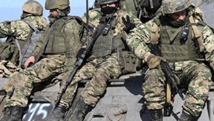 美西方失算了？俄军攻入红军城后，乌克兰态度突然转变，泽连斯基与普京面谈的时间定了？