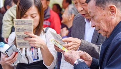 彩票中了500万，是选择现金支票支付，还是转账支票支付？