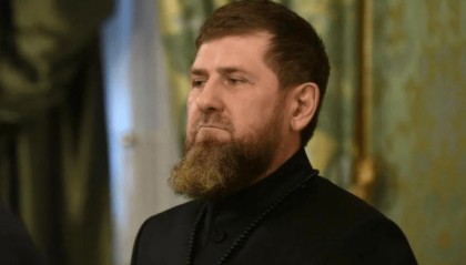 事情越闹越大！俄罗斯突发大事，卡德罗夫被送进医院，俄发起“斩首行动”，美英法失声