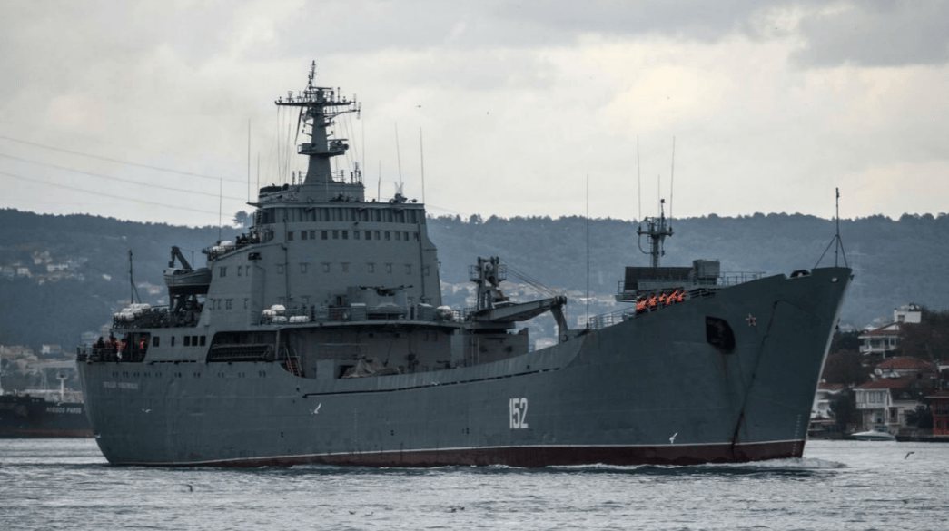 朱拉尼成了普京座上宾,没了利用价值的阿萨德,还能保住全家吗?