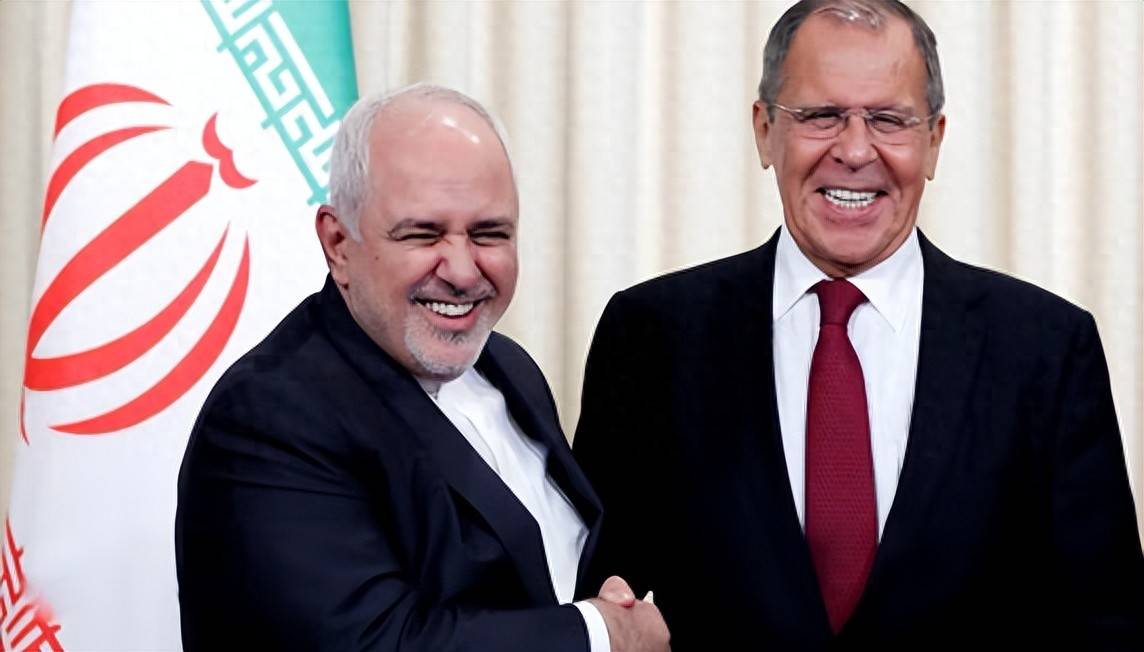 伊朗前外长重磅爆料!称拉夫罗夫偷偷带香槟酒,暗中搞砸谈判,俄罗斯一直在伤害伊朗?