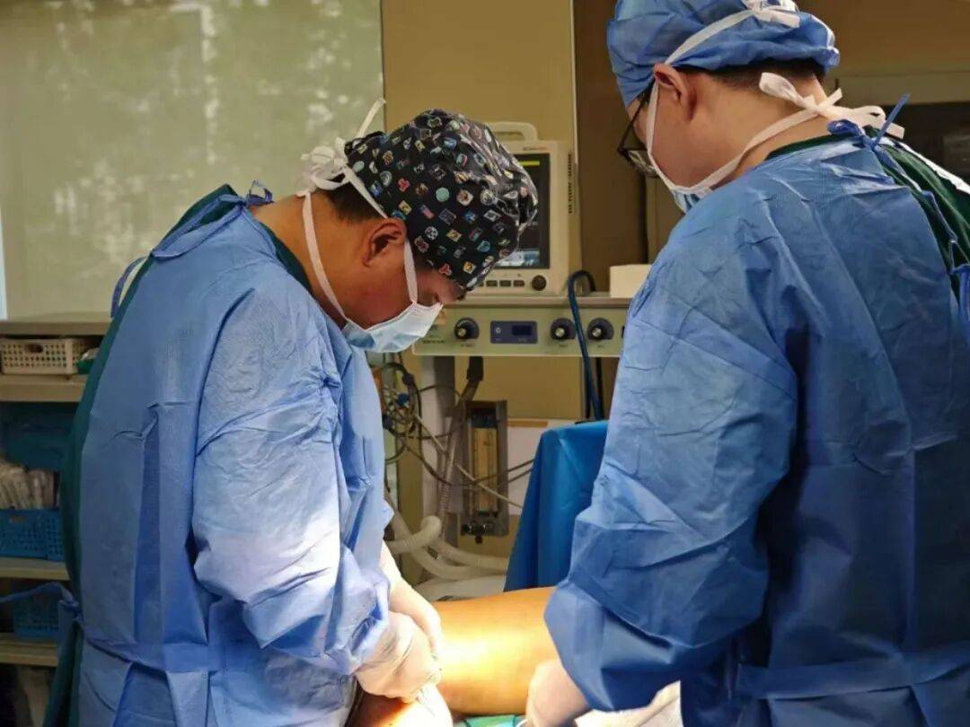 【三学三讲】以精神为炬，护佑生命血脉