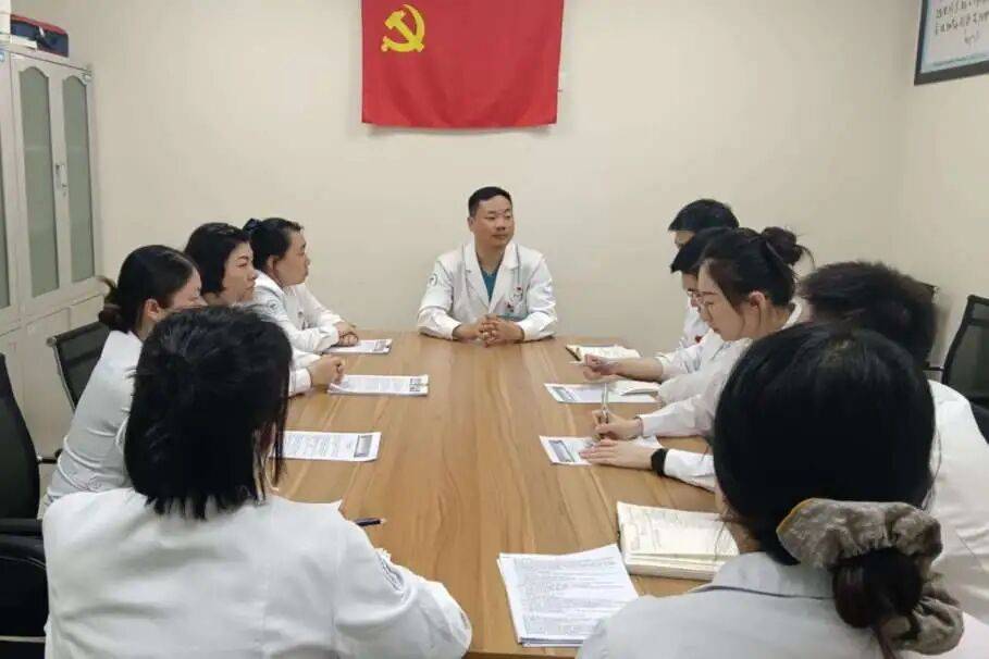 【三学三讲】以精神为炬，护佑生命血脉