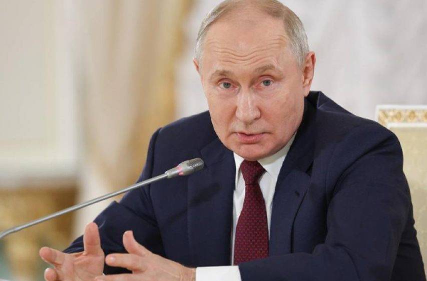 欧盟国家一夜变天！数万人涌上街头，高喊“不愿为乌克兰送死”！特朗普没想到，普京收到意外之喜