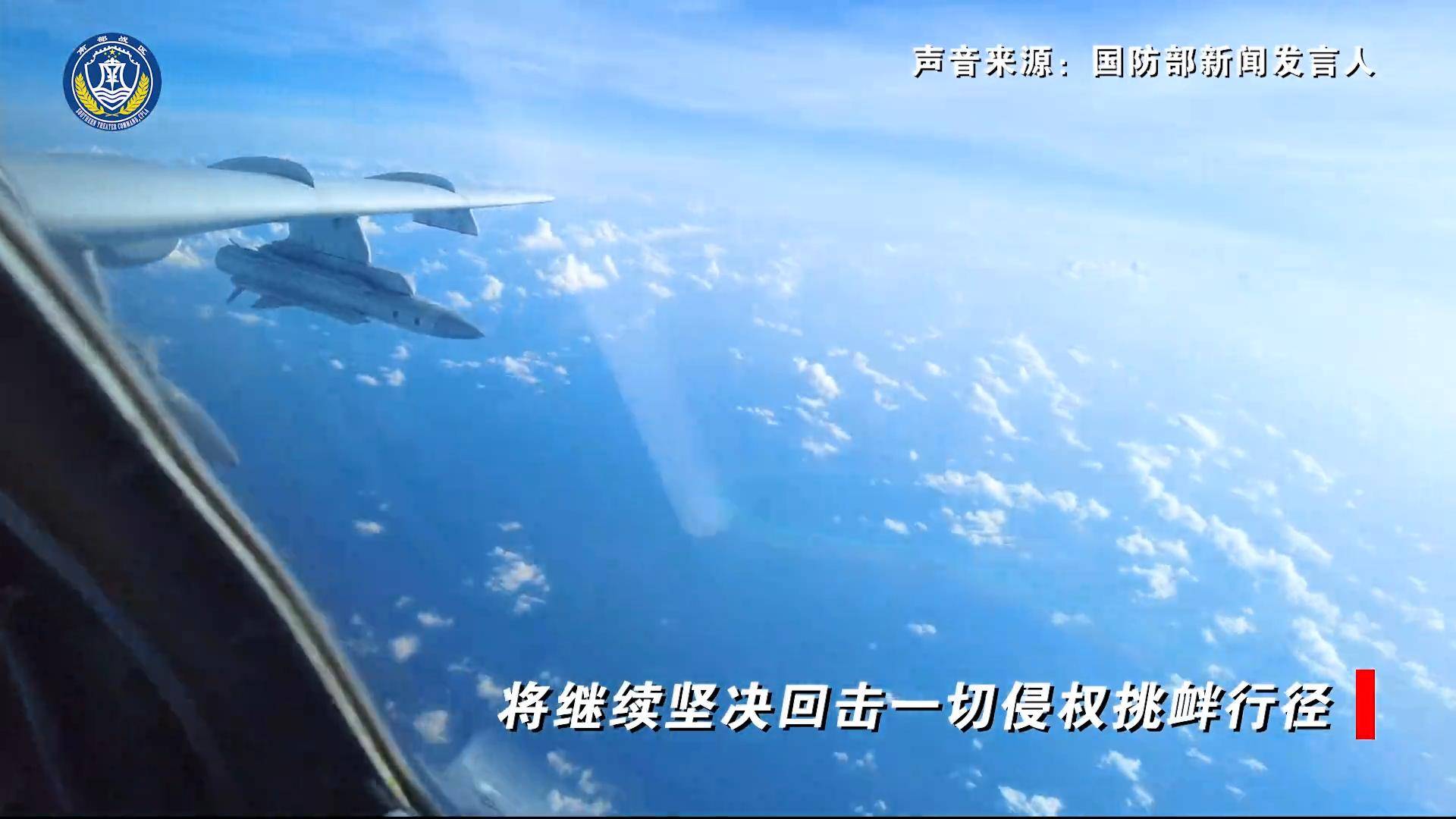 解放军动真格！3万吨战舰出击黄岩岛，054A调转舰炮，随时能开火